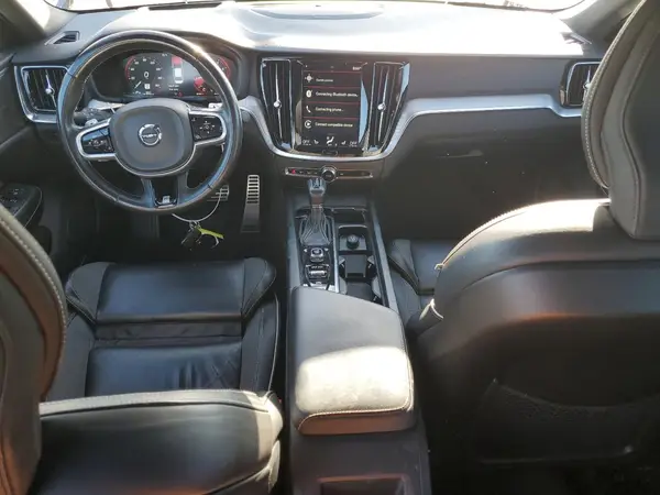 7JR102FM5KG004275 2019 VOLVO S60 - Image 8