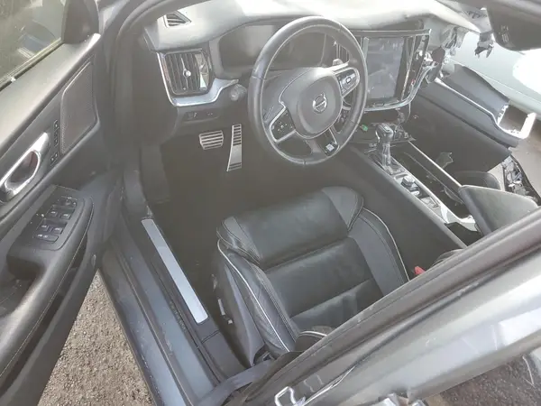 7JR102FM6KG007217 2019 VOLVO S60 - Image 8