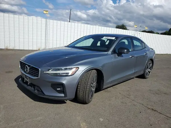 7JR102FM6KG015446 2019 VOLVO S60 - Image 1