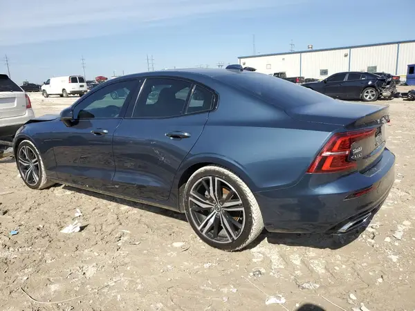 7JR102FM7KG016945 2019 VOLVO S60 - Image 2