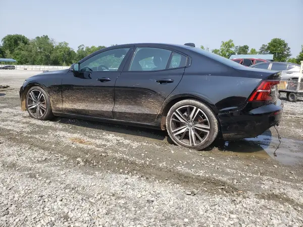 7JR102FM8KG007283 2019 VOLVO S60 - Image 2