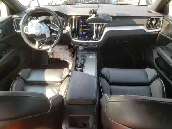 7JR102FM8KG007283 2019 VOLVO S60 - Image 8