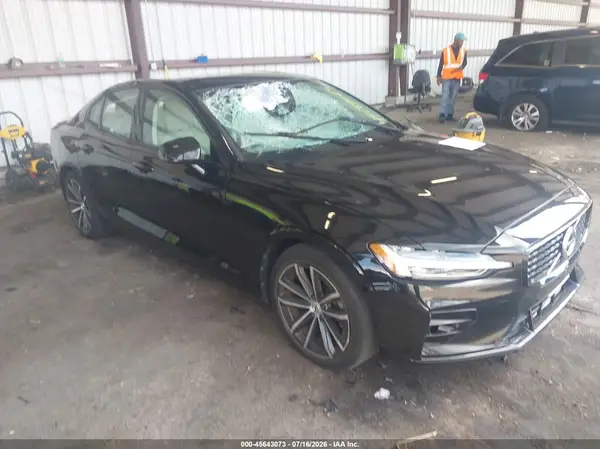 7JR102FZ0MG123379 2021 VOLVO S60 - Image 1