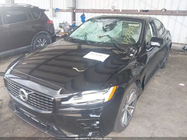 7JR102FZ0MG123379 2021 VOLVO S60 - Image 2