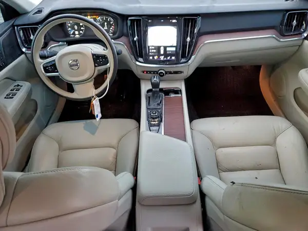 7JR102FZ4MG118346 2021 VOLVO S60 - Image 8