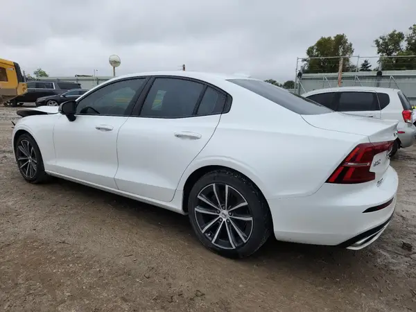 7JR102FZ6MG109146 2021 VOLVO S60 - Image 2