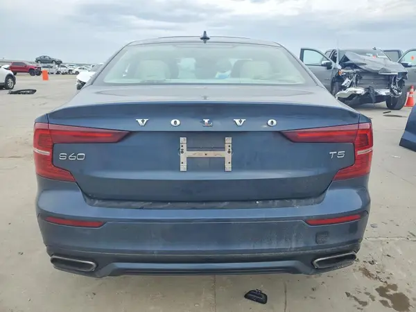 2021 VOLVO S60 auction photo 6