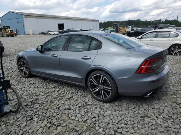 7JR102TM4MG113060 2021 VOLVO S60 - Image 2
