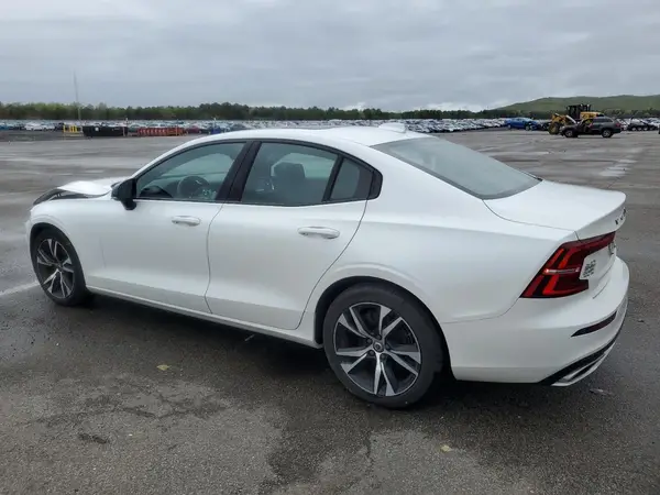 7JR102TM4MG11948 2021 VOLVO S60 - Image 2