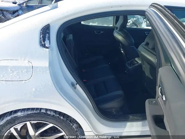 7JR102TM6MG118812 2021 VOLVO S60 - Image 8