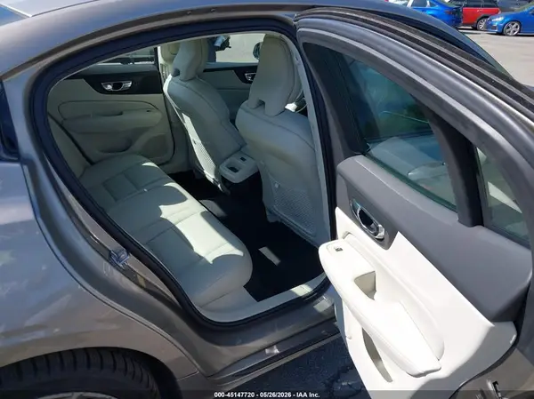 7JR102TZ2MG113411 2021 VOLVO S60 - Image 8