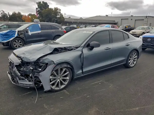 7JR102TZ2MG118172 2021 VOLVO S60 - Image 1