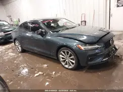 7JR102TZ8MG118869 2021 VOLVO S60
