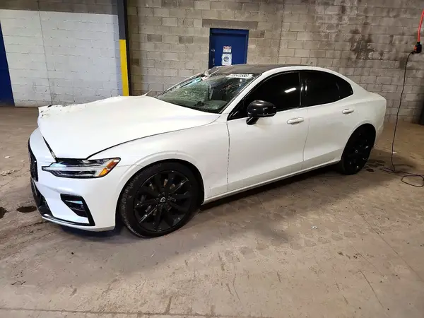 7JR102TZ8MG119116 2021 VOLVO S60 - Image 1