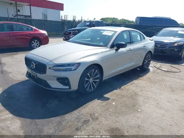 7JR102TZ9MG109307 2021 VOLVO S60 - Image 2