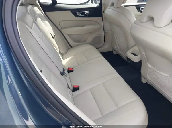 7JRA22TK0KG011731 2019 VOLVO S60 - Image 8
