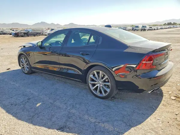 7JRA22TK0LG038316 2020 VOLVO S60 - Image 2