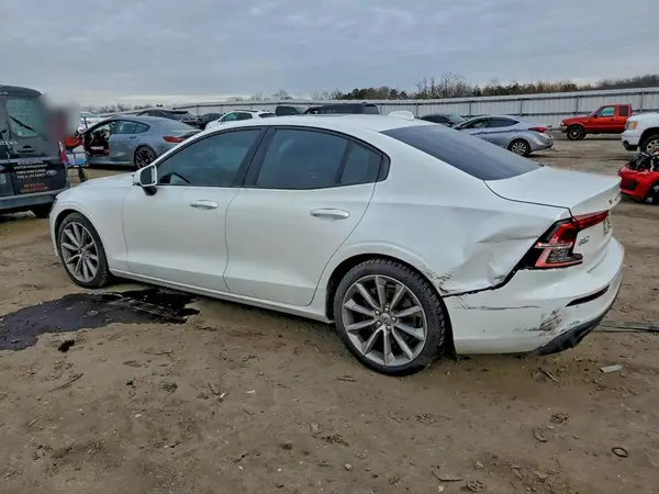 7JRA22TK0LG072983 2020 VOLVO S60 - Image 2