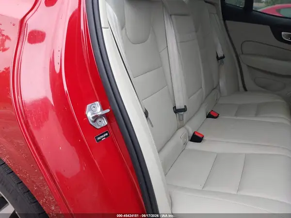 7JRA22TK0LG073082 2020 VOLVO S60 - Image 8