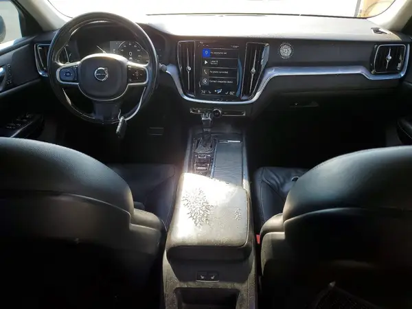 7JRA22TK1KG008529 2019 VOLVO S60 - Image 8