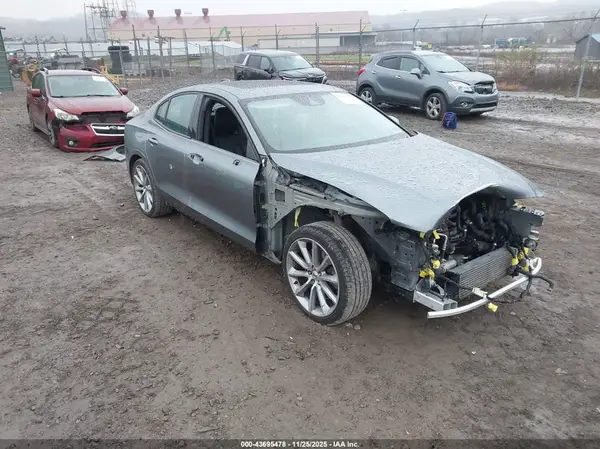 7JRA22TK1LG036011 2020 VOLVO S60 - Image 1
