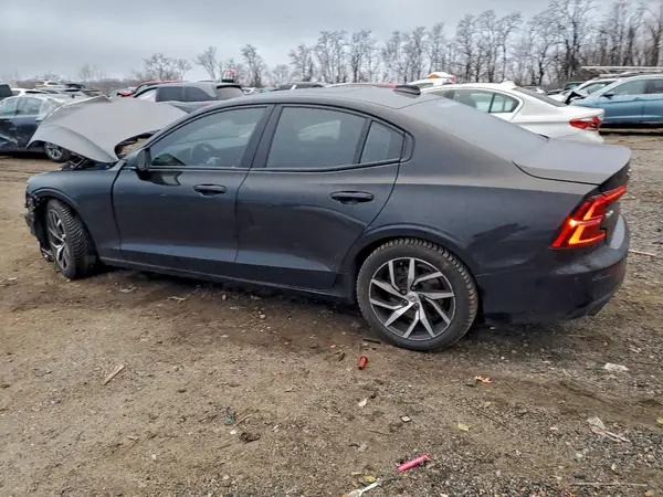 7JRA22TK1LG04601 2020 VOLVO S60 - Image 2