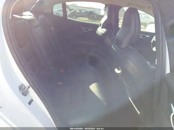 7JRA22TK1LG057666 2020 VOLVO S60 - Image 8