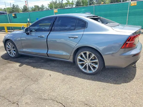 7JRA22TK1LG067159 2020 VOLVO S60 - Image 2