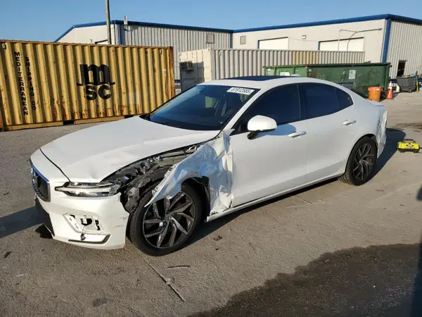 7JRA22TK1LG071549 2020 VOLVO S60 - Image 1
