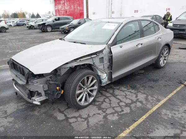 7JRA22TK1MG080625 2021 VOLVO S60 - Image 2