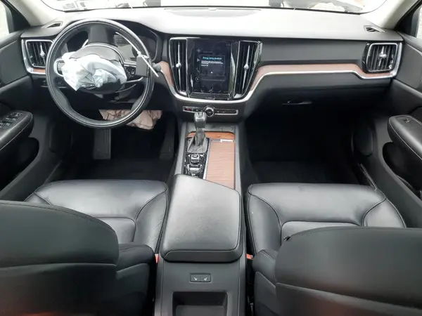 7JRA22TK1MG091009 2021 VOLVO S60 - Image 8