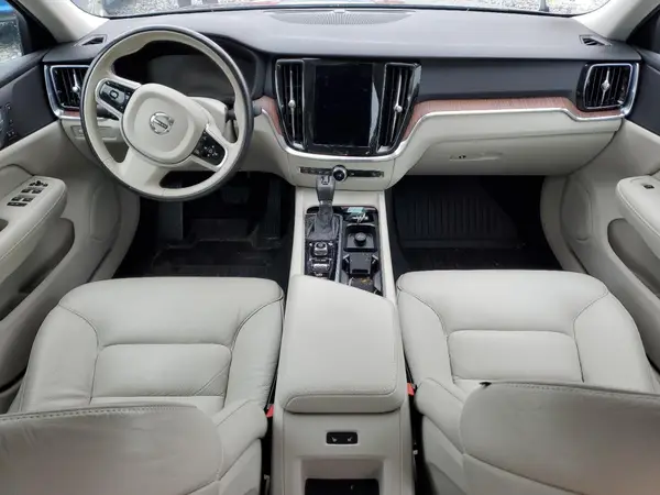7JRA22TK1MG09258 2021 VOLVO S60 - Image 8