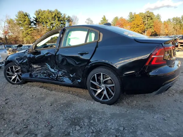 7JRA22TK2LG057272 2020 VOLVO S60 - Image 2
