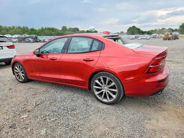 7JRA22TK3KG001274 2019 VOLVO S60 - Image 2