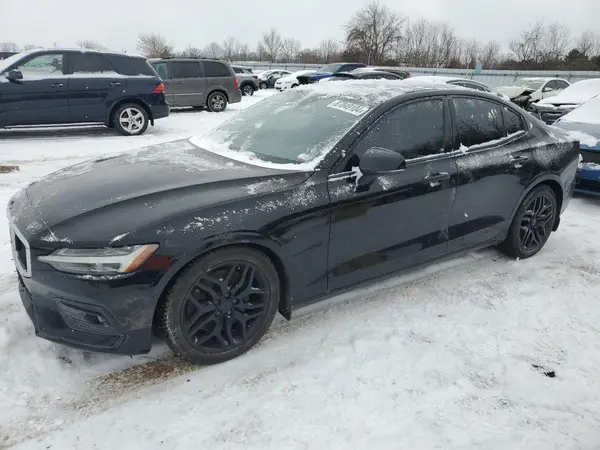 7JRA22TK3KG001517 2019 VOLVO S60 - Image 1