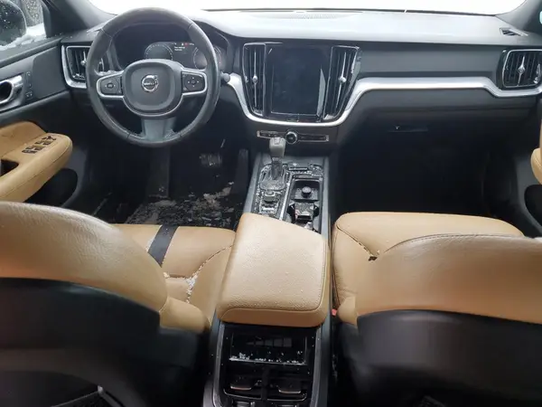 7JRA22TK3KG001517 2019 VOLVO S60 - Image 8