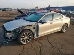 7JRA22TK3KG001856 2019 VOLVO S60