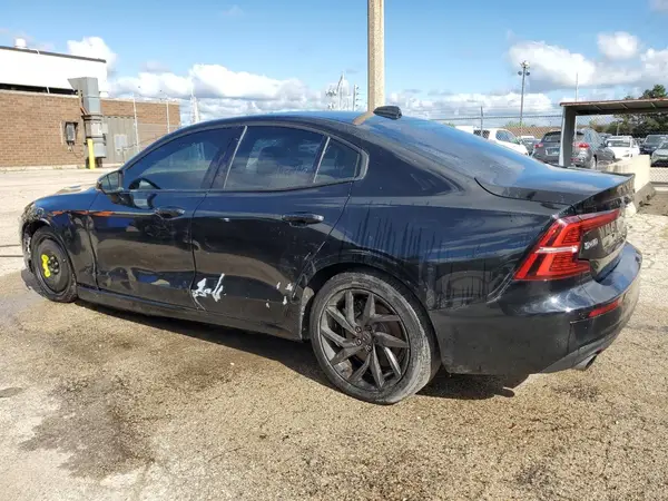 7JRA22TK3KG003249 2019 VOLVO S60 - Image 2