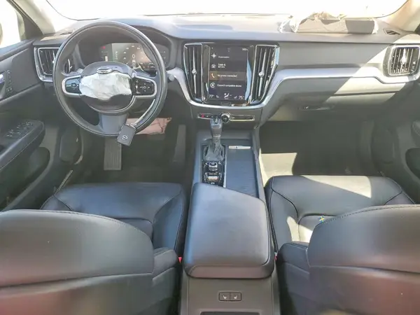 7JRA22TK3KG003400 2019 VOLVO S60 - Image 8