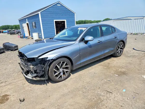 7JRA22TK3KG004305 2019 VOLVO S60 - Image 1