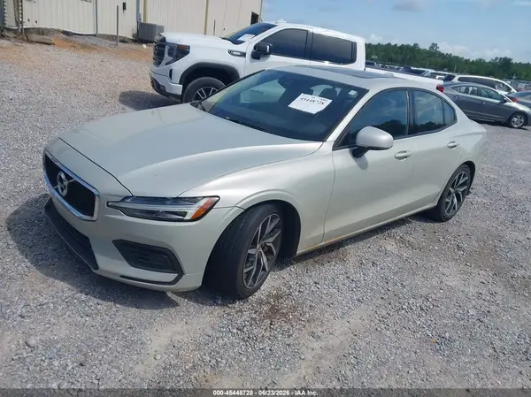 7JRA22TK3KG006698 2019 VOLVO S60 - Image 2