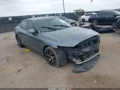 7JRA22TK3KG010329 2019 VOLVO S60