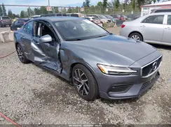 7JRA22TK3LG037824 2020 VOLVO S60