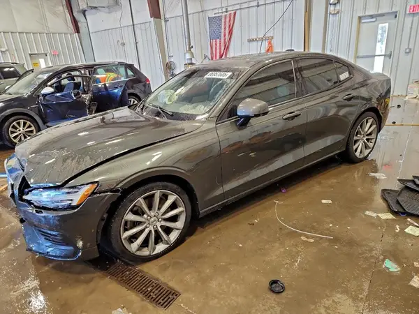 7JRA22TK3LG064831 2020 VOLVO S60 - Image 1