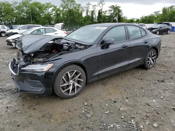 7JRA22TK3LG072590 2020 VOLVO S60 - Image 1