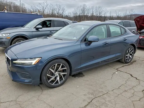 7JRA22TK4KG003132 2019 VOLVO S60 - Image 1