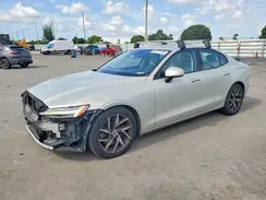 7JRA22TK4KG013112 2019 VOLVO S60
