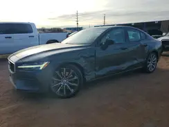7JRA22TK4LG032017 2020 VOLVO S60