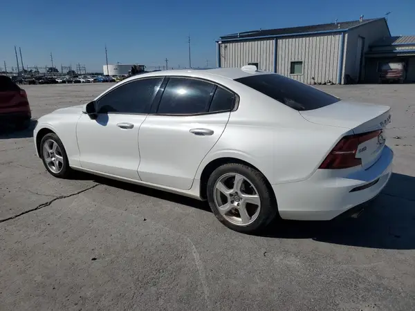 7JRA22TK4LG072405 2020 VOLVO S60 - Image 2