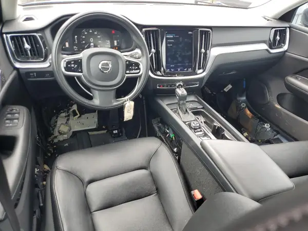 7JRA22TK5KG003382 2019 VOLVO S60 - Image 8